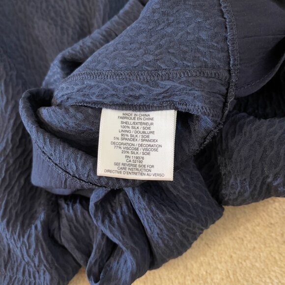 Helmut Lang Navy Textured Silk Short Sleeved Top size S - Picture 9 of 9